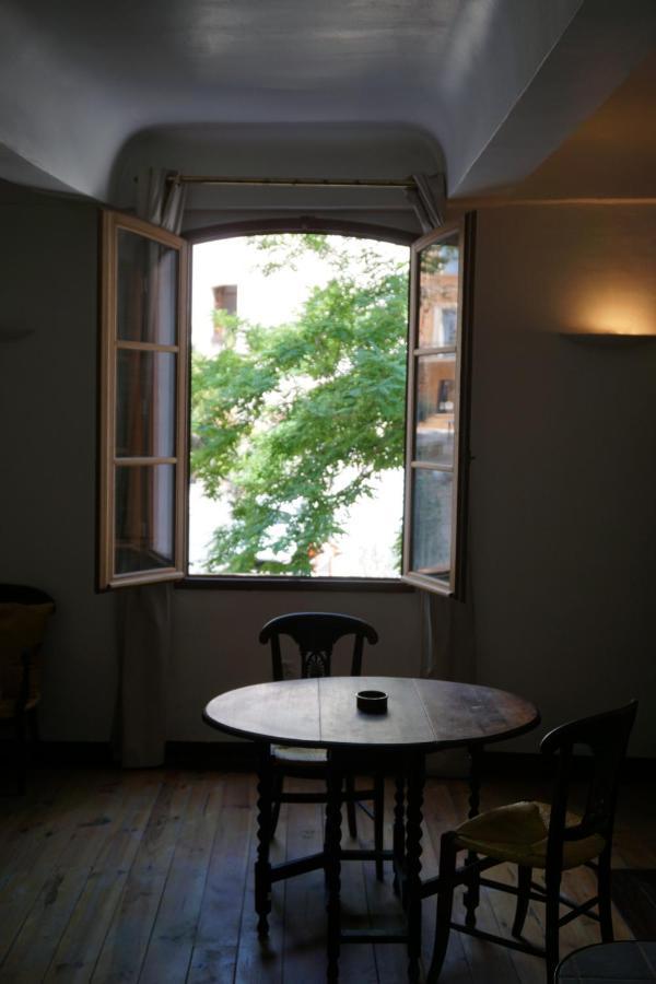 La Maison Des Artistes Apartment Cotignac Ngoại thất bức ảnh