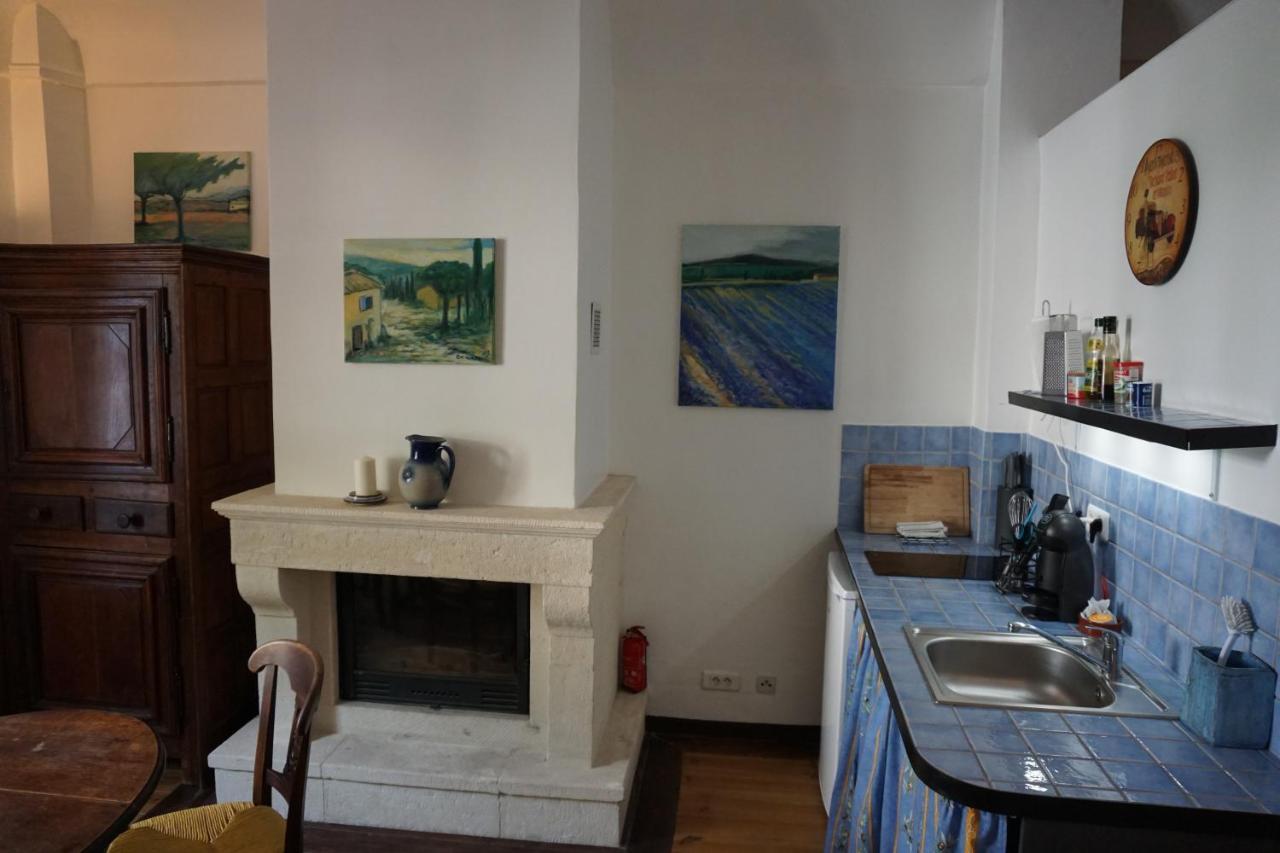 La Maison Des Artistes Apartment Cotignac Ngoại thất bức ảnh