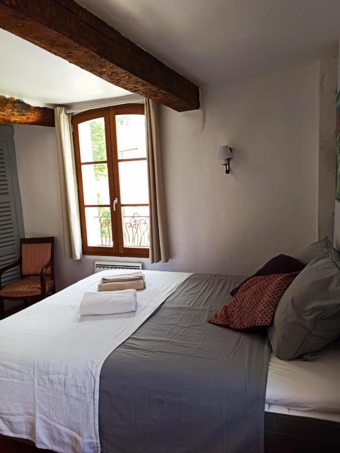 La Maison Des Artistes Apartment Cotignac Ngoại thất bức ảnh